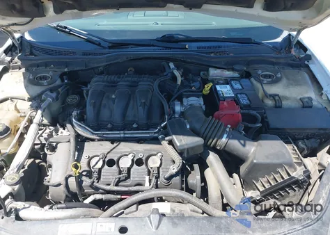 2010 Ford Fusion Sel z USA, uszkodzony, nr VIN 3FAHP0JG2AR233993